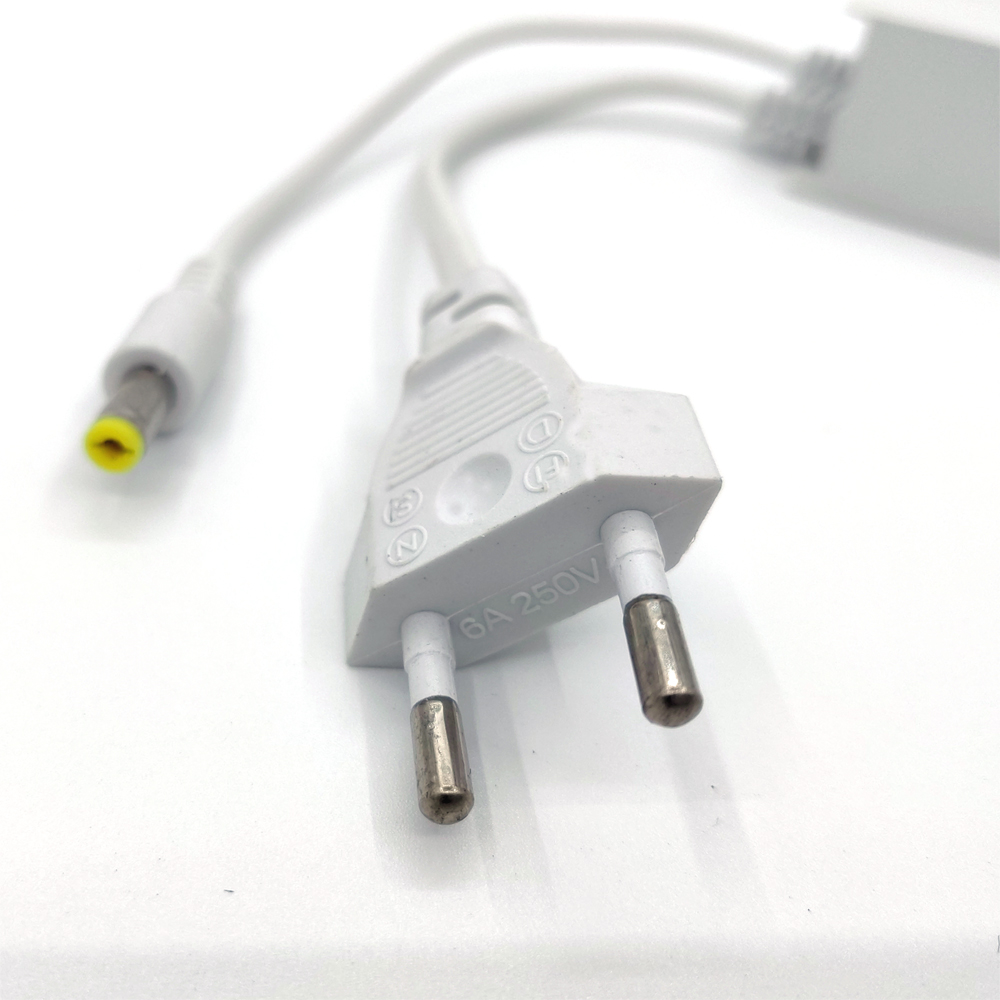 White AC 100-240V Input DC 12V - огляд і ціна Outdoor Power Adapter